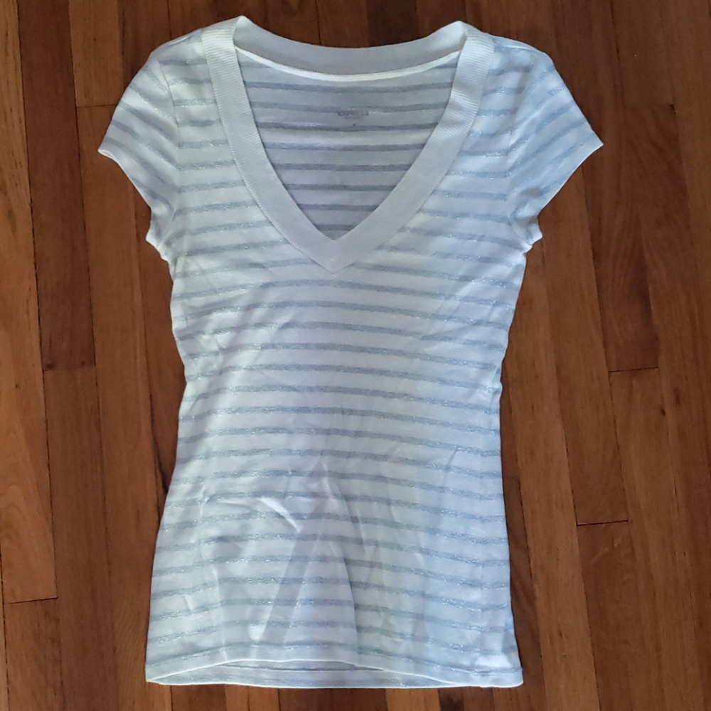 V neck dressy tee